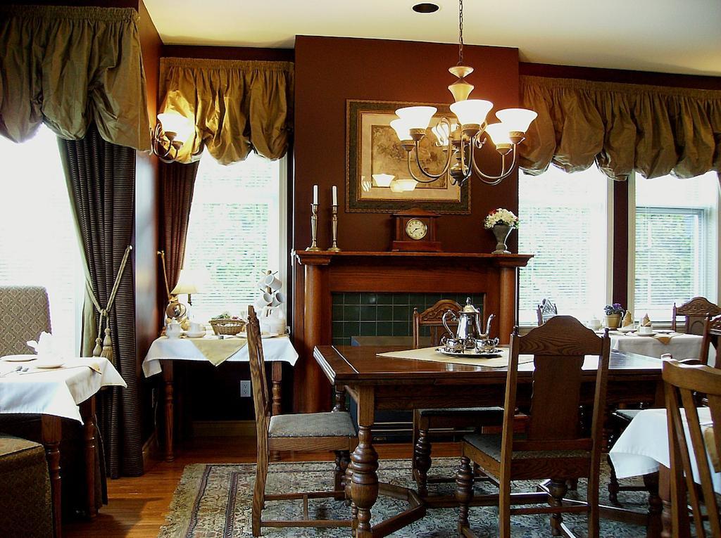 The Beacon Inn At Сидни Екстериор снимка